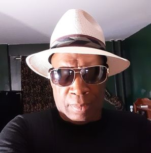 Meet your Posher, Thaddeus